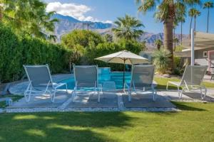 The Kirk Douglas House, Palm Springs