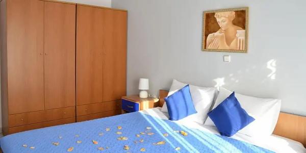 Pantheon Deluxe Apartments - 74