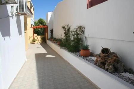 Pantheon Deluxe Apartments - 56