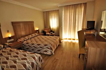 Club Side Coast - 52