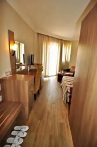 Club Side Coast - 63