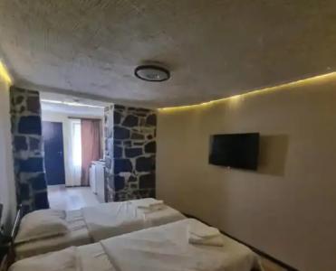 River House Boutique - 8