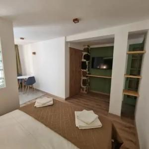 River House Boutique - 43