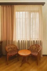 Royal Renaissance - 80