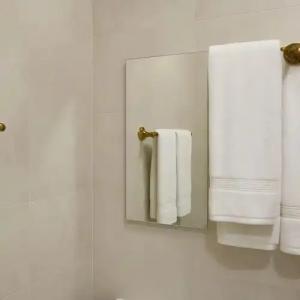 Royal Renaissance - 91