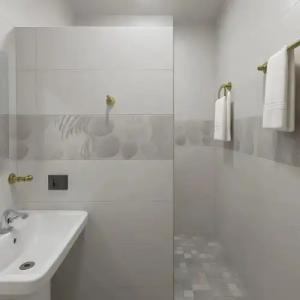 Royal Renaissance - 76