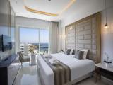 1 Bedroom Family Suite with balcony and with ocean view