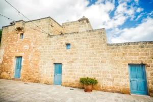 Masseria Relais Santa Teresa, Chiesanuova