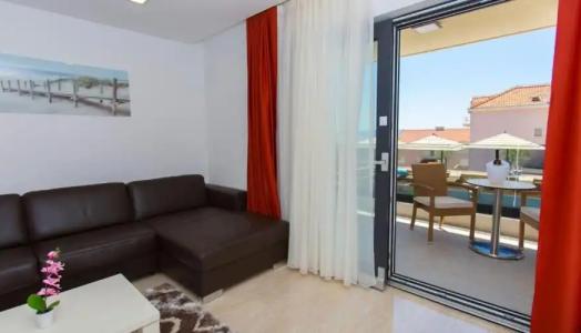 Luxury Aparthotel - 37