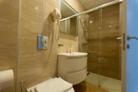 Luxury Aparthotel - 50