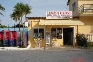 Complex Lemon Grove, Kavos