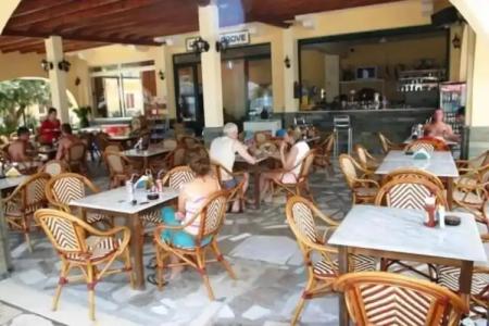 Complex Lemon Grove - 19