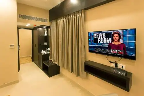 Golden Tulip Salt Lake City Kolkata - 4
