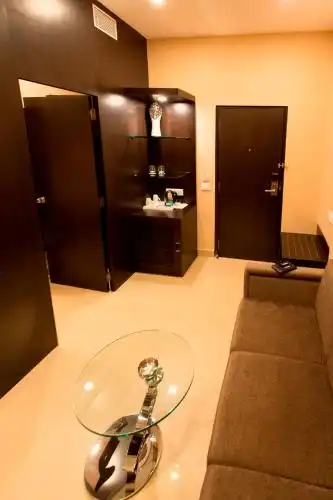 Golden Tulip Saltlake Kolkata - 14