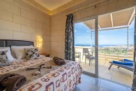 Il-Logga Boutique - 58