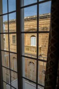 Il-Logga Boutique - 31