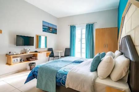 Il-Logga Boutique - 2