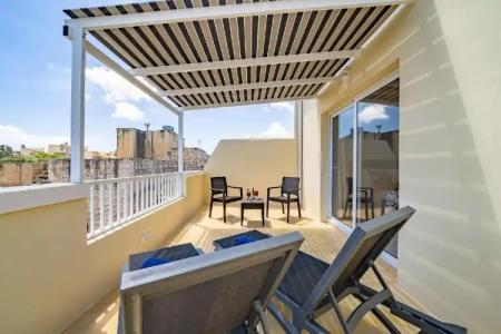 Il-Logga Boutique - 6