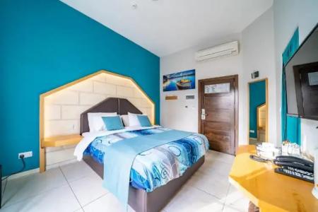 Il-Logga Boutique - 37