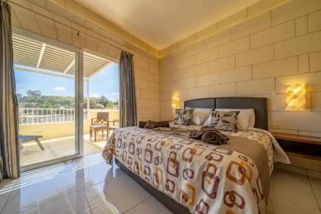 Il-Logga Boutique - 45