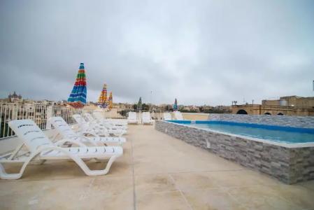 Il-Logga Boutique - 13