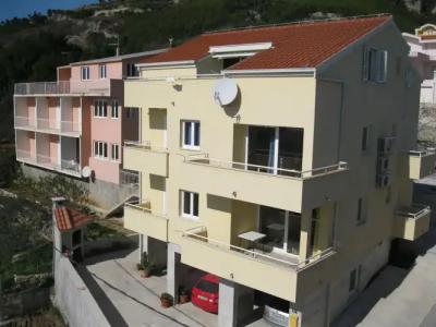 Apartments Zelic Tucepi - 9