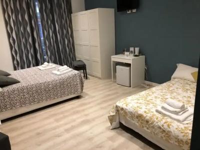 Spazio Cavour Guesthouse - 10