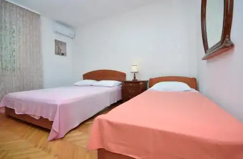 Rooms Diana - 2