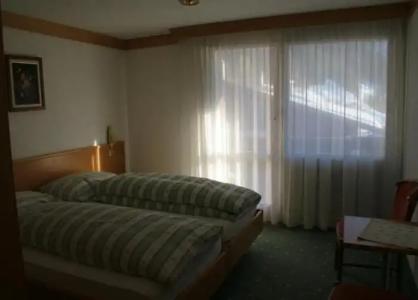 Residence & Apartments - 22