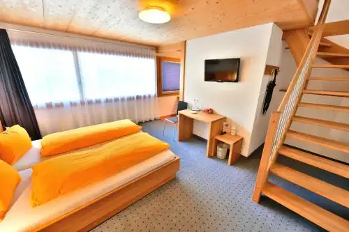 Mountain Chalet With Garden & Parking in Grindelwald - 19