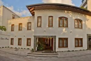 Ellen's Place, Colombo