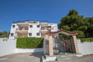 Aeginia 2, Agia Marina