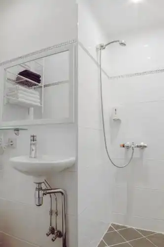 Vallery Guest House - 26