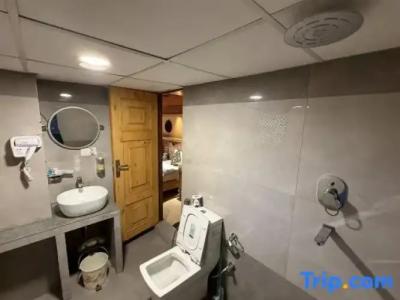 Nag Pukhu Guest House - 47