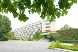 Yunost Health Resort, Ulitkino