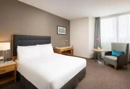 DoubleTree by Hilton - 31