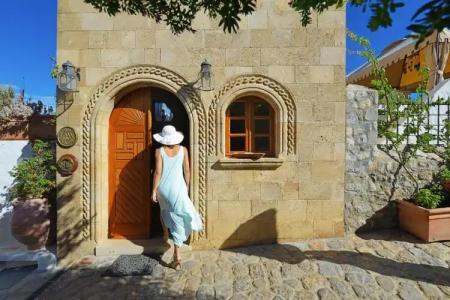 Melenos Art Boutique - 33