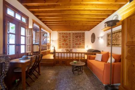 Melenos Art Boutique - 16