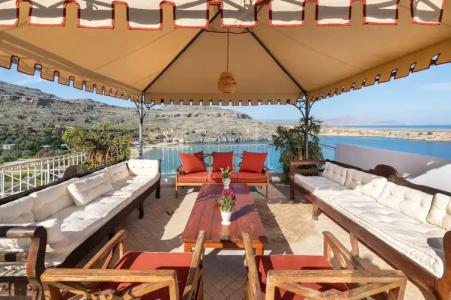 Melenos Art Boutique - 88