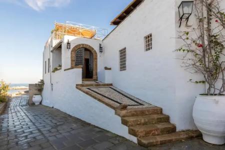 Melenos Art Boutique - 87