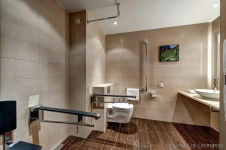 Hilton Garden Inn Davos - 9
