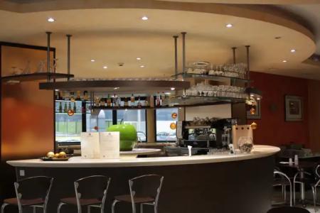 iHs Roma La Mela - 11