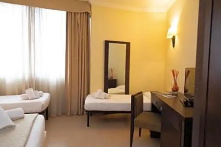 iHs Roma La Mela - 34