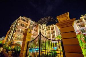 Romance Marine Aparthotel