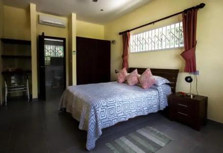 Surfers Beach Self Catering Chalets - 33