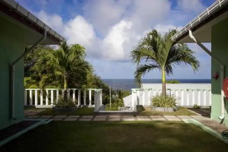 Surfers Beach Self Catering Chalets - 38