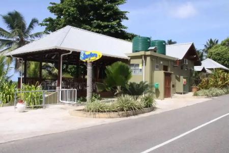 Surfers Beach Self Catering Chalets - 12