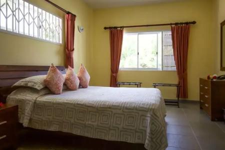 Surfers Beach Self Catering Chalets - 22