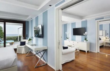 La Plage Resort - 11