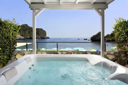 La Plage Resort - 12